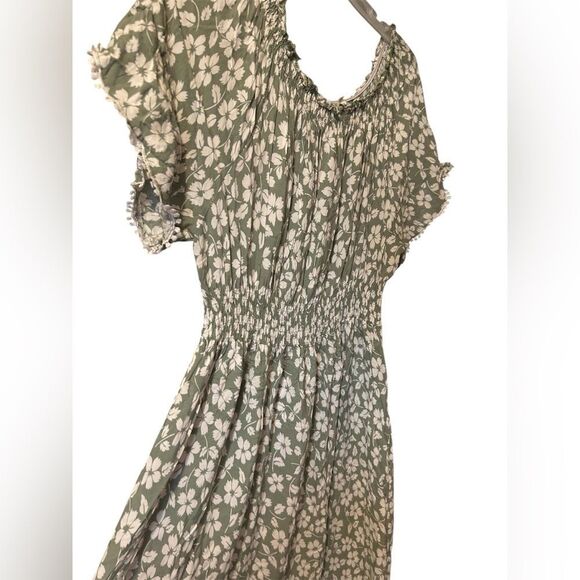 Floral Green Maxi Dress - Picture 6 of 12